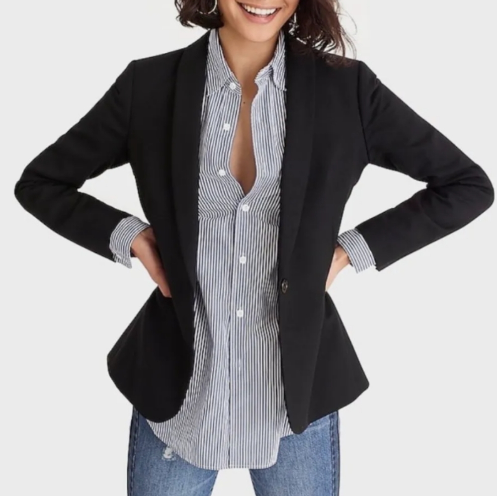100% Wool Sag Harbor Petite Lining Women's Black Suit Blazer Jacket Size 14P